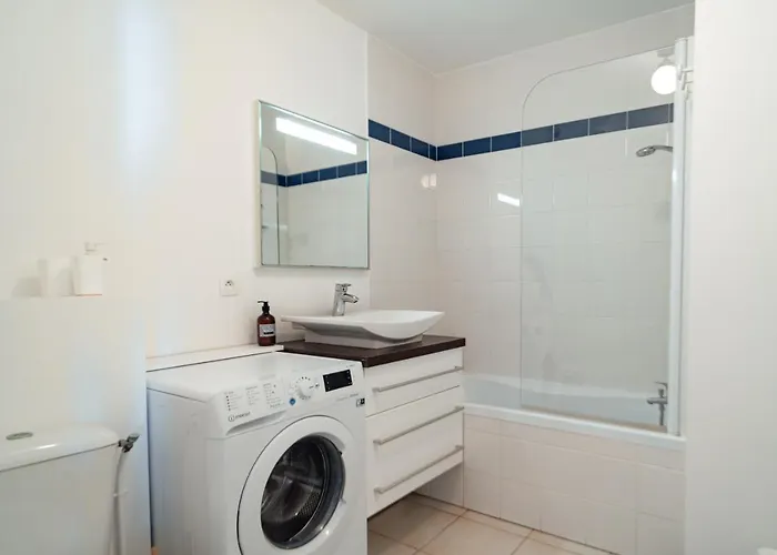 Apartment Down Center - Incroyable Vue Proche *